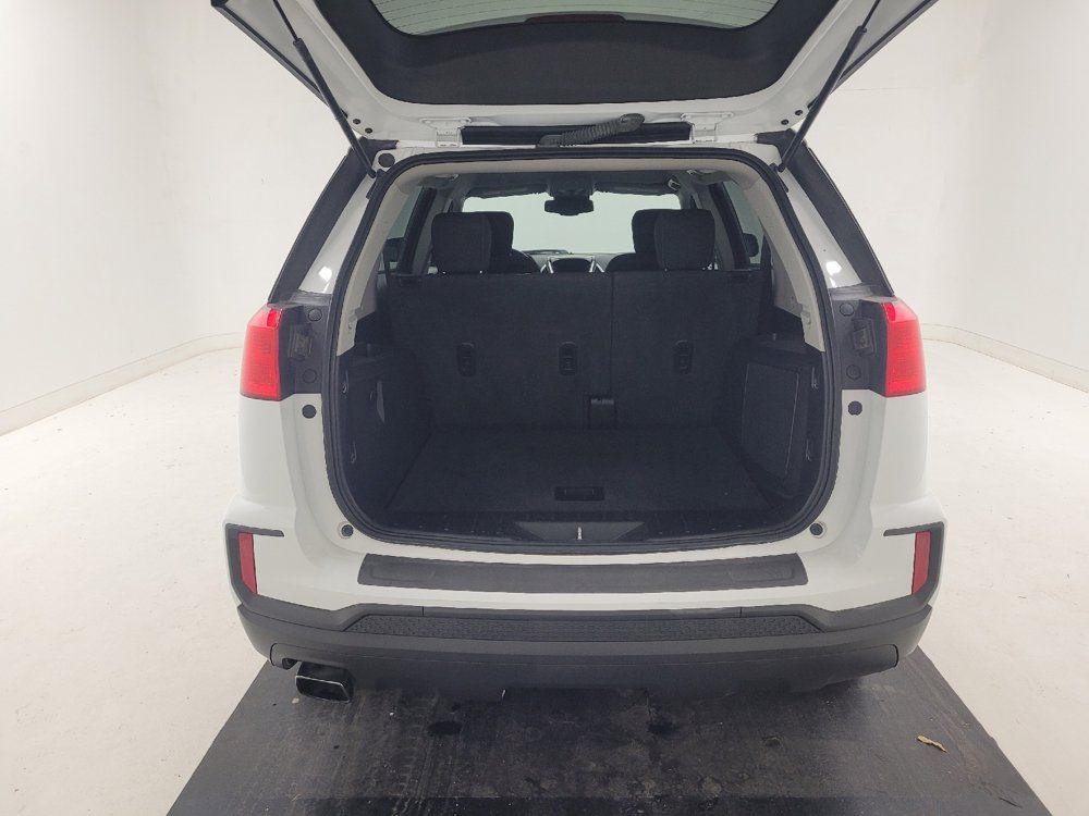 Used 2017 GMC Terrain SLE FWD image 29