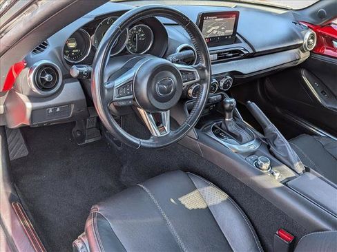 Used 2020 MAZDA MX-5 Miata Grand Touring RWD image 10