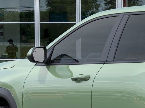 New 2026 Chevrolet Equinox LT image 12