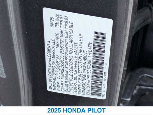 New 2025 Honda Pilot Touring image 26