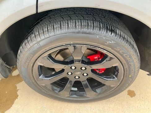 Used 2023 Ford Explorer ST w/ Equipment Group 401A AWD/4WD image 30