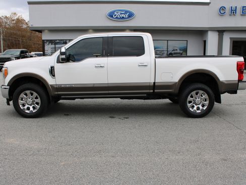 Used 2017 Ford F250 King Ranch w/ King Ranch Ultimate Package image 1