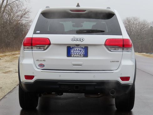 Certified 2019 Jeep Grand Cherokee Limited w/ Trailer Tow Group IV image 17