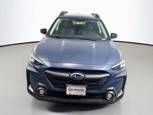 Used 2023 Subaru Outback Premium AWD/4WD image 2