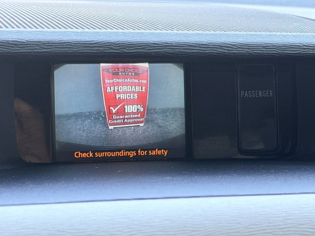 Used 2011 Toyota Sienna LE FWD image 36