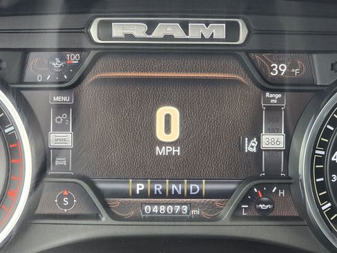 Used 2022 RAM 3500 Laramie image 33