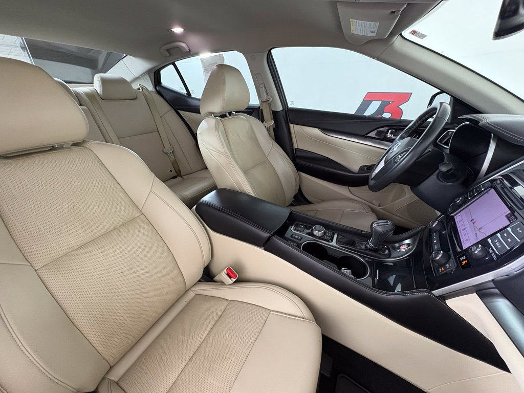 Used 2022 Nissan Maxima SV w/ Floor Mat Group FWD image 33