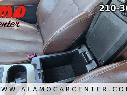 Used 2014 Subaru Outback 2.5i Limited image 38