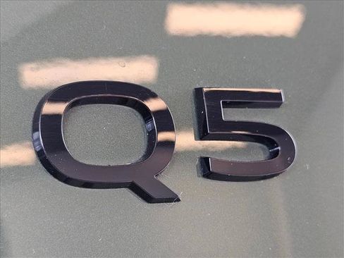 Certified 2025 Audi Q5 Premium Plus w/ Premium Plus AWD/4WD image 29
