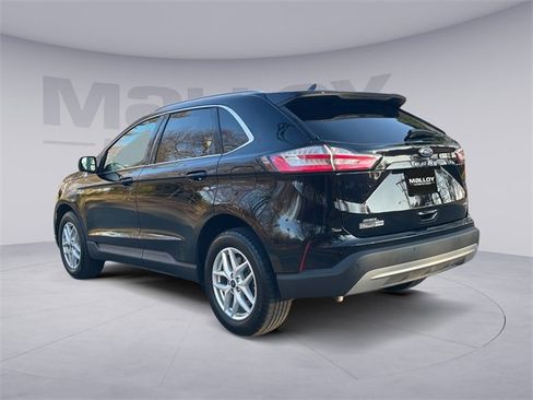 Used 2022 Ford Edge SEL w/ Convenience Package image 5