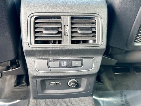 Used 2022 Audi Q5 2.0T Premium image 19