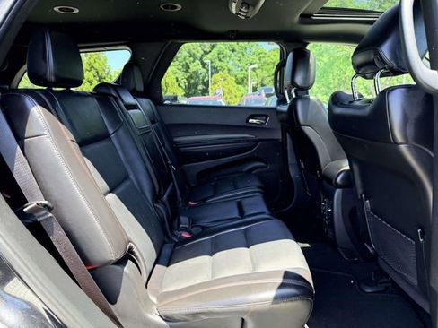 Used 2025 Dodge Durango GT AWD/4WD image 11
