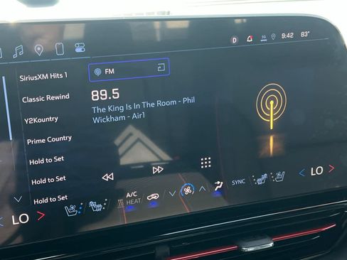 Used 2025 Chevrolet Silverado EV RST image 16