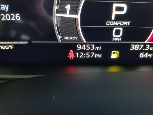 Used 2025 Audi RS Q8 performance image 22