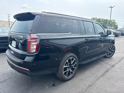 Used 2022 Chevrolet Suburban RST w/ Luxury Package