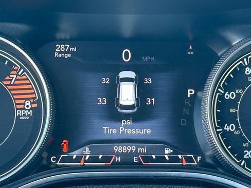 Used 2019 Jeep Cherokee Limited image 22