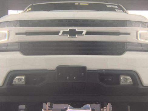 Used 2022 Chevrolet Silverado 1500 RST w/ Z71 Off-Road Package image 3