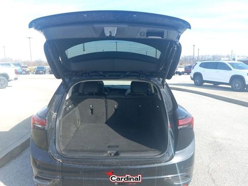 Used 2023 Buick Envision Essence w/ Sport Touring Package image 10