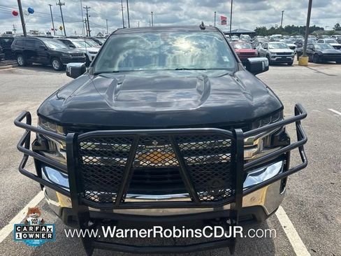Used 2020 Chevrolet Silverado 1500 LT w/ All-Star Edition AWD/4WD image 2