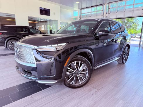 Certified 2026 INFINITI QX60 Luxe w/ Cargo Package FWD image 1