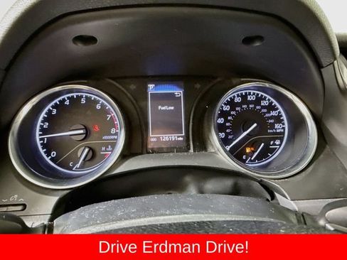 Used 2020 Toyota Camry SE FWD image 17