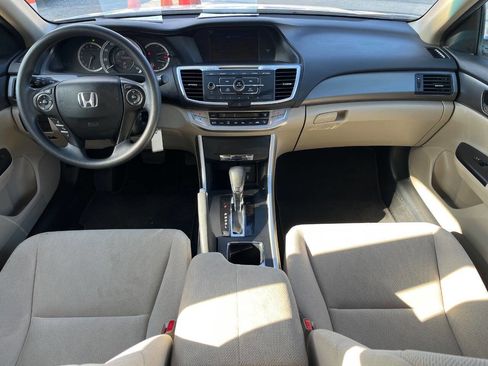 Used 2013 Honda Accord LX image 15