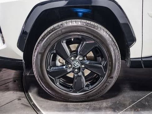 Certified 2019 Toyota RAV4 XSE image 7