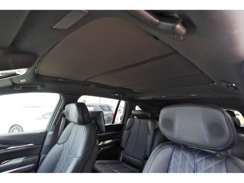 Used 2025 Cadillac Escalade IQ Sport 1 AWD/4WD image 24