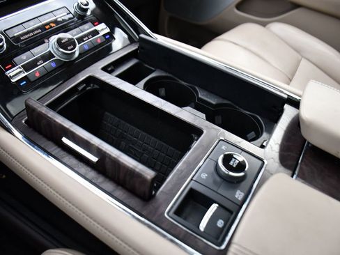 Used 2022 Lincoln Navigator Reserve image 32