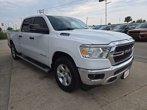 Used 2023 RAM 1500 Big Horn AWD/4WD image 13