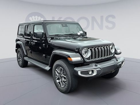 New 2025 Jeep Wrangler Sahara image 10