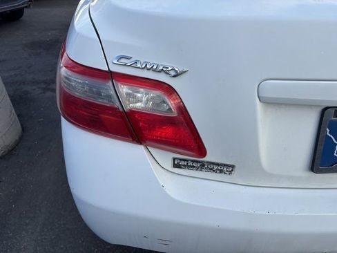 Used 2009 Toyota Camry LE image 15