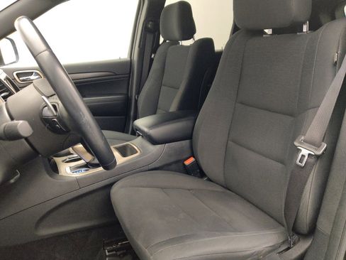 Used 2017 Jeep Grand Cherokee Laredo w/ Quick Order Package 23E image 17