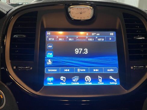 Used 2012 Chrysler 300 S w/ Luxury Group RWD image 16