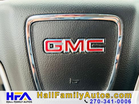 Used 2019 GMC Yukon SLE w/ SLE Value Package image 26