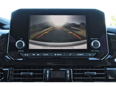 Certified 2025 Nissan Pathfinder SV FWD image 25