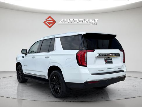 Used 2023 GMC Yukon SLT AWD/4WD image 12