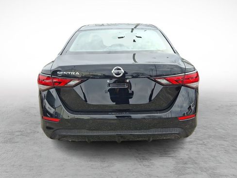 Used 2022 Nissan Sentra S image 4