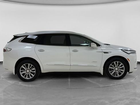 Used 2022 Buick Enclave Avenir w/ Trailering Package, 5000 lbs. image 2