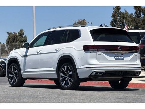 Used 2024 Volkswagen Atlas SEL Premium R-Line AWD/4WD image 6