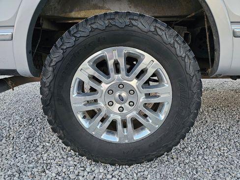 Used 2014 Ford F150 Platinum image 69