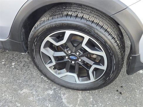 Used 2017 Subaru Crosstrek 2.0i Limited w/ Popular Package #2 image 18
