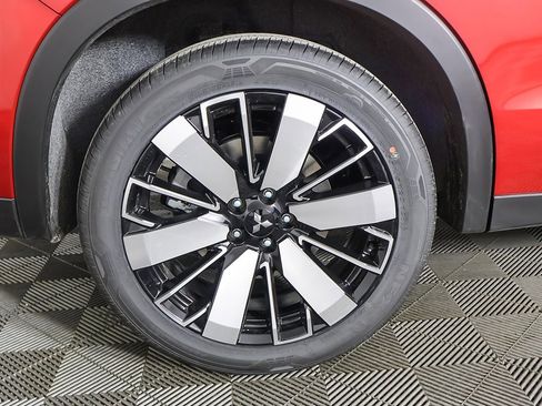 New 2026 Mitsubishi Outlander SE image 24