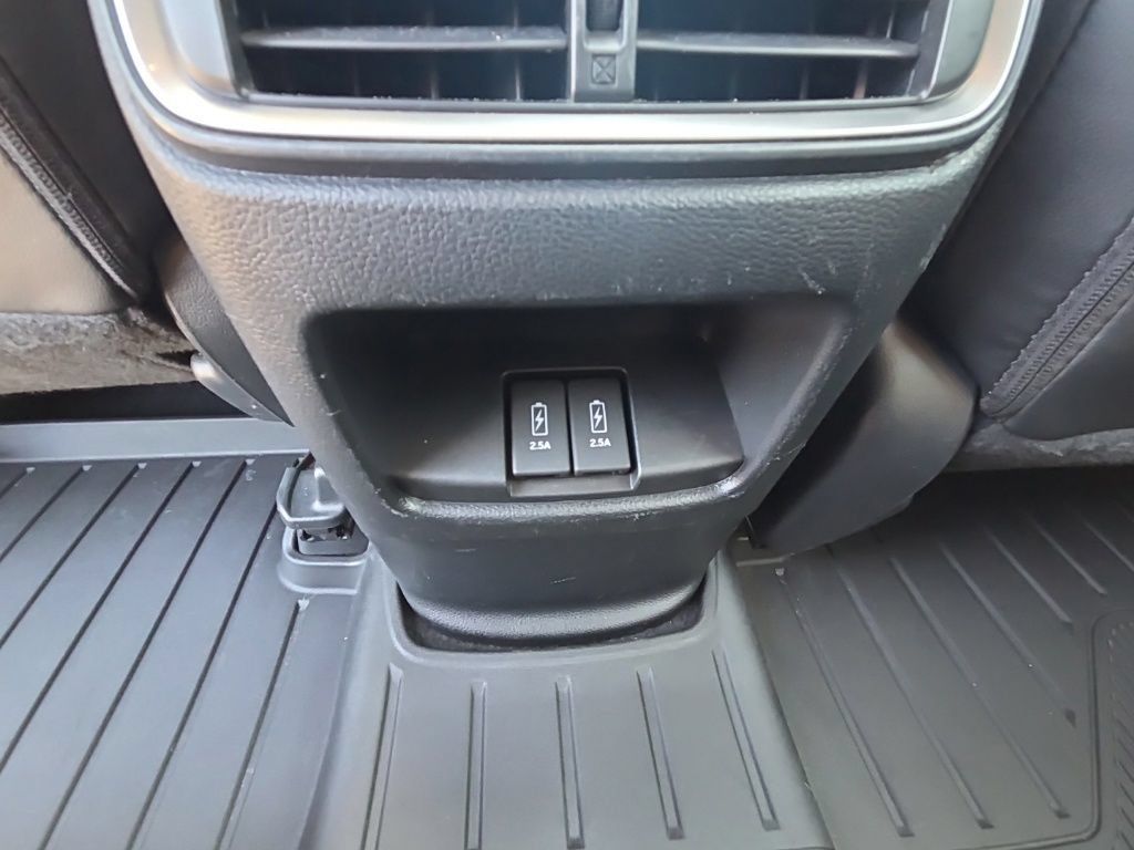 Used 2021 Honda CR-V Touring image 17