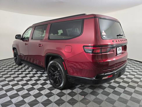 New 2025 Jeep Wagoneer L Series II w/ HD Trailer Tow Package w/25F image 6