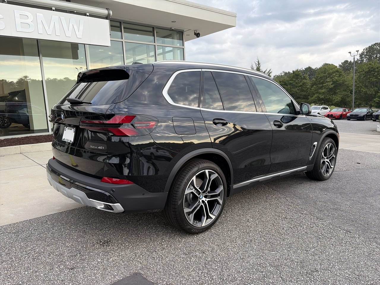 Used 2026 BMW X5 xDrive40i AWD/4WD image 8