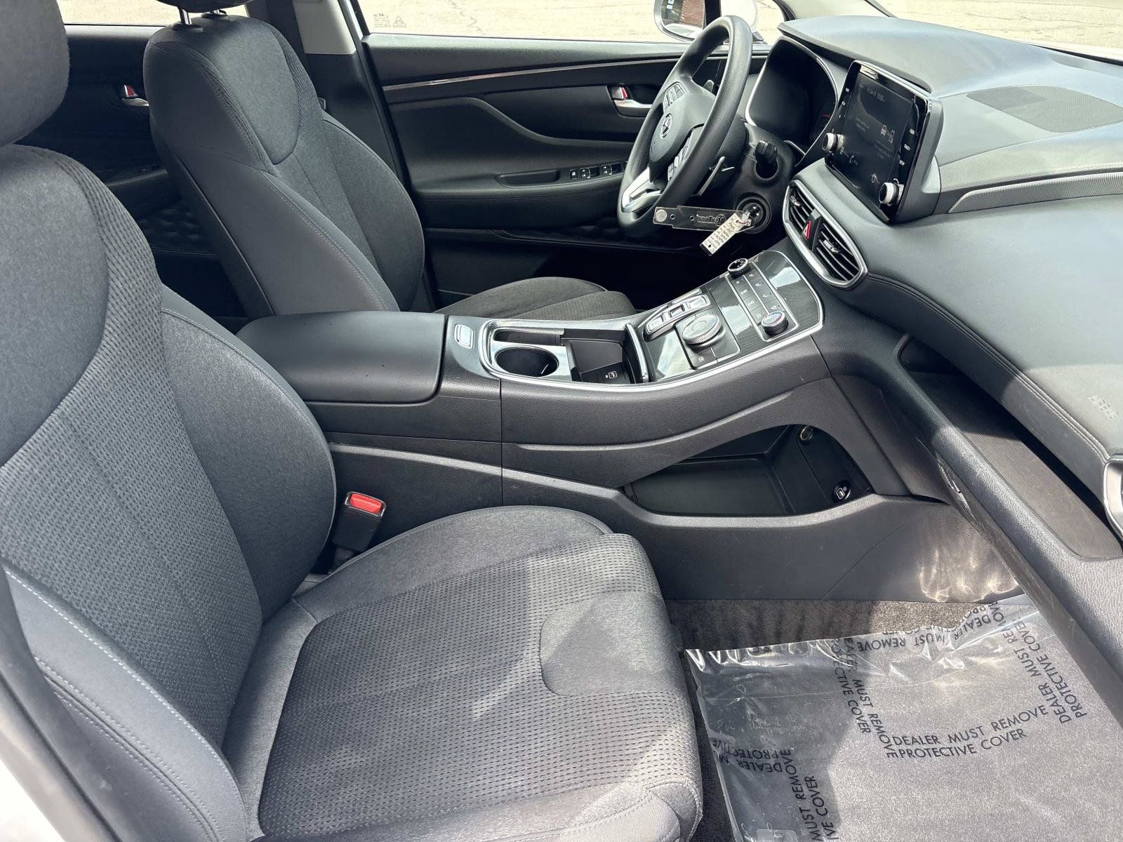 Used 2022 Hyundai Santa Fe SE FWD image 33