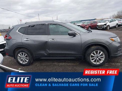 Used 2018 Nissan Rogue SV AWD/4WD image 26