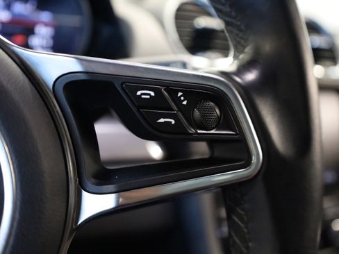 Used 2018 Porsche 718 Cayman S image 26