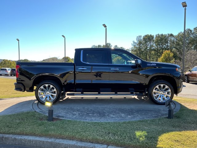Used 2022 Chevrolet Silverado 1500 High Country AWD/4WD image 8
